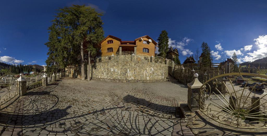 Шале 'Швейцарський двір' Поляниця (Буковель)