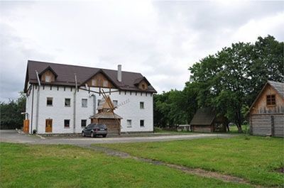 Туристично-відпочинковий комплекс 'У Довбуша'