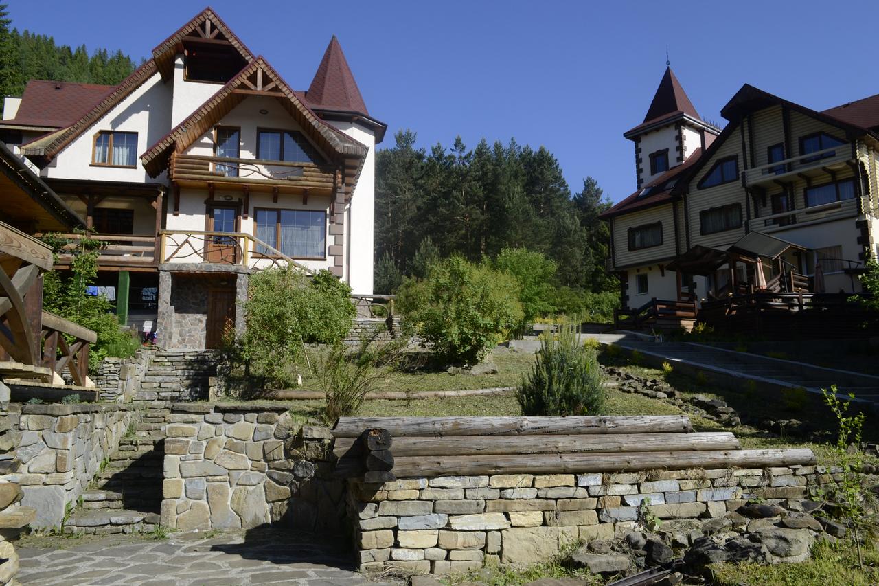 Відпочинковий комплекс 'Хижки' Яремче