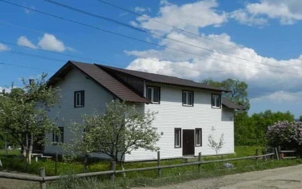 Біля річки Опір