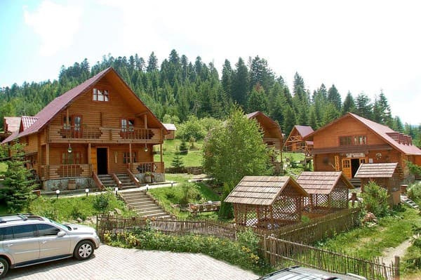 Бойківський двір