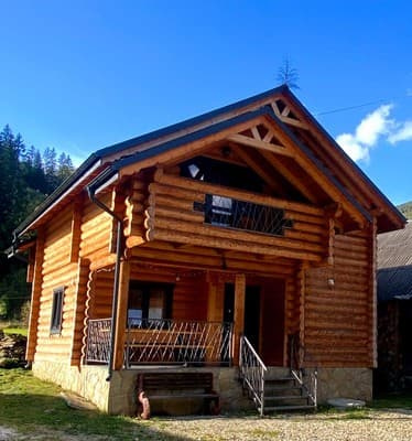 Файна хатина