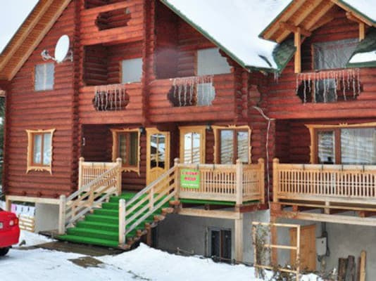 Гуцульська вишиванка