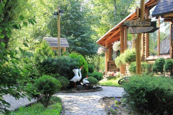 Козацький Двір