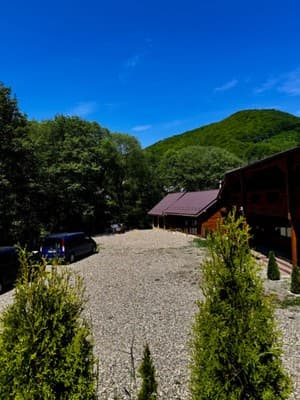 Кримський дворик