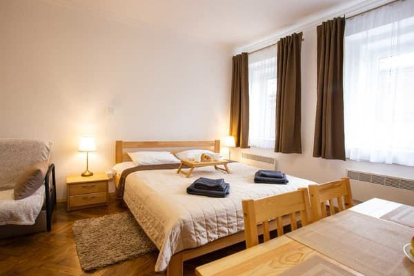 OB Rental Площа Ринок, 37/24