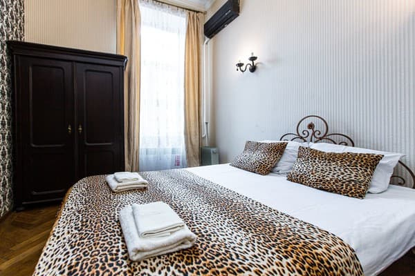 Oberig Коперника, 12