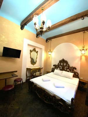 Oberig Лесі Українки 19