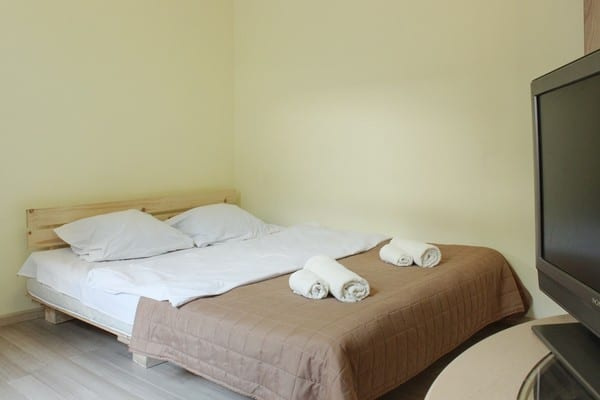 Oberig, вул. Чайковського, 25