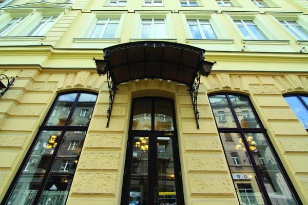 Optima Дворжец Львів