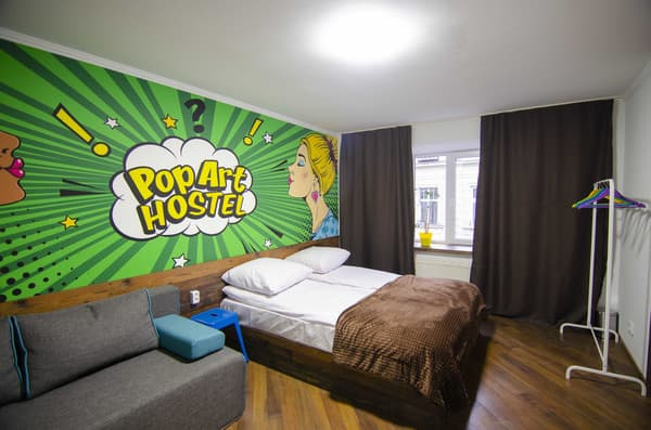 Pop Art Hostel Rynok Square