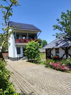 У Пасічника. Котедж для сім'ї