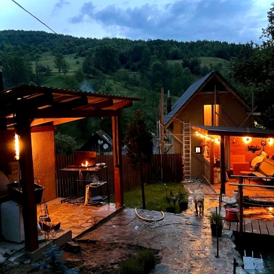Private Homestead 'Forest House'
