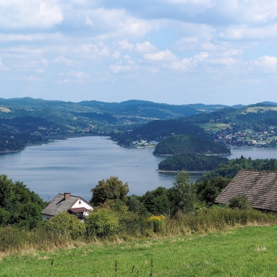 Lake Rożnów (Jezioro Rożnowskie)