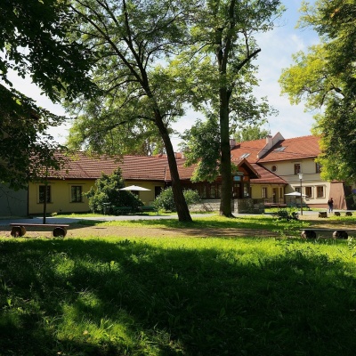 Swoszowice spa: sulphide baths in Kraków