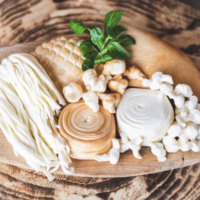 Salaš Zbojská: sheep’s cheese, bryndza and žinčica on the pass