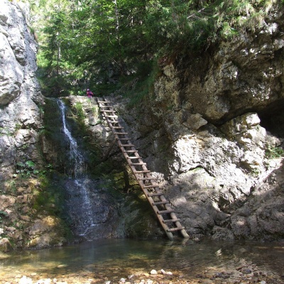 Ráztocký waterfall and the Oblazy mills (Kvačianska valley)