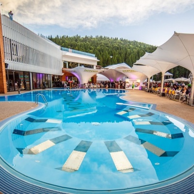 VODA club spa and beach club, Bukovel