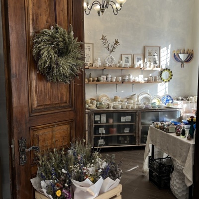 Shchos Tsikave Art Shop and Gallery, Lviv