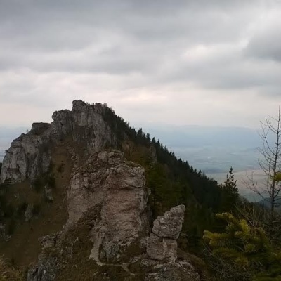 Ostrá