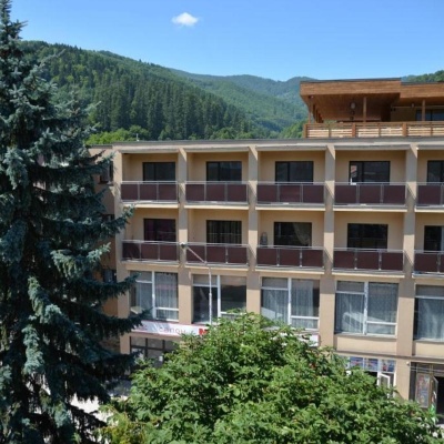 Hotel 'Rakhiv'