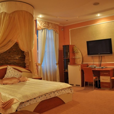 Hotel 'Fokus' Chust