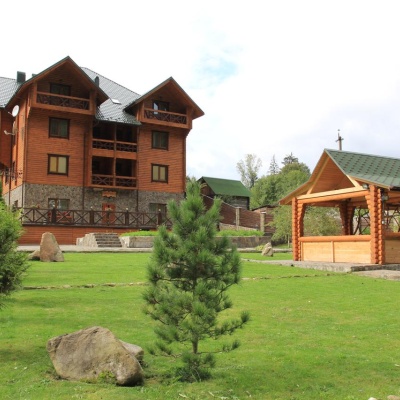 Hotel 'Forest-House' Tataryv
