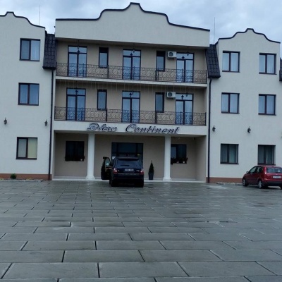 Hotel 'Novyi Kontinent' Bushytno