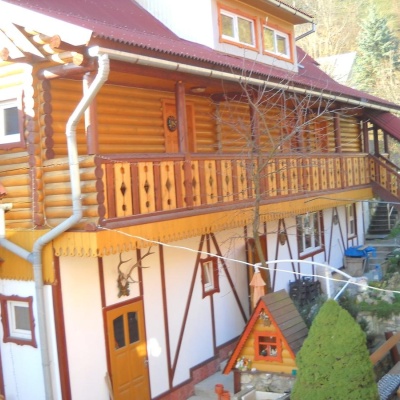 Hotel 'Smerikova Khata' Rakhiv