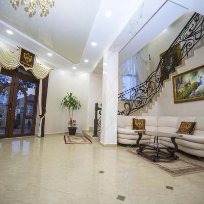 Hotel 'Mitades' (Villa Mitades)