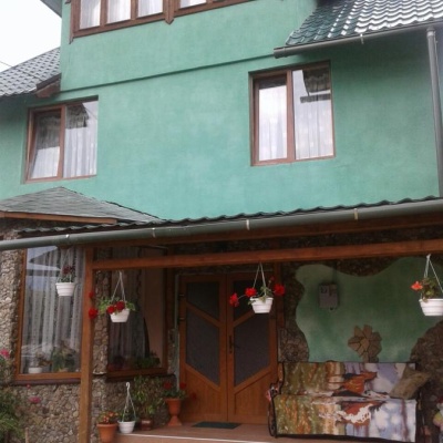Domek 'U Arsenii' Yasinya