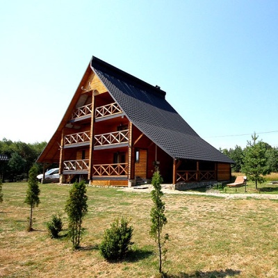 Homestead 'Hostynny Dim' Lukavtsi