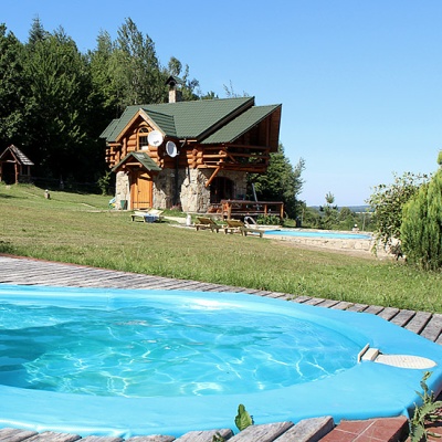 Homestead 'Khutir Stayechnye' Bahna