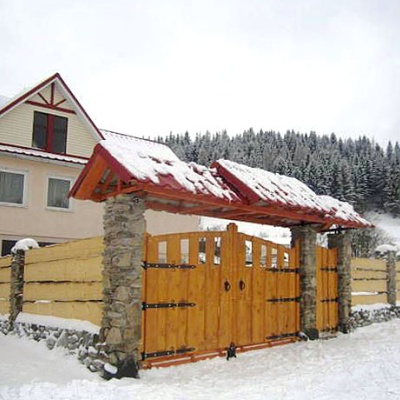 Pensjonat 'Pod Górą' Mykulychyn