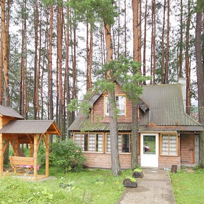 Homestead 'Sosnovyi Dvir' Vorokhta (Tenth Kilometer)