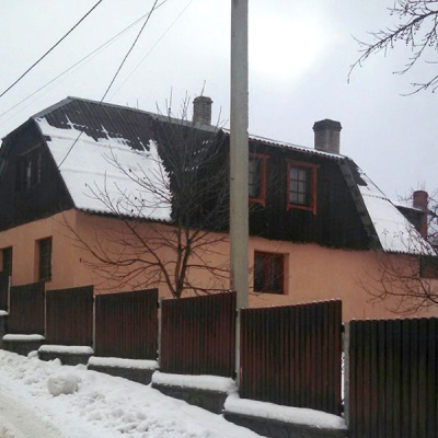 Homestead 'U Povara' Vyshka (1 km to the Krasiya ski lift)