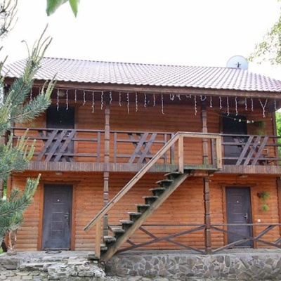 Homestead 'Zoretsvit' Mykulychyn
