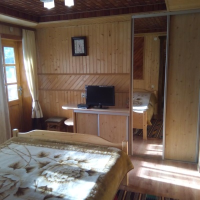 Family Guest House 'Opryshky' Tatariv