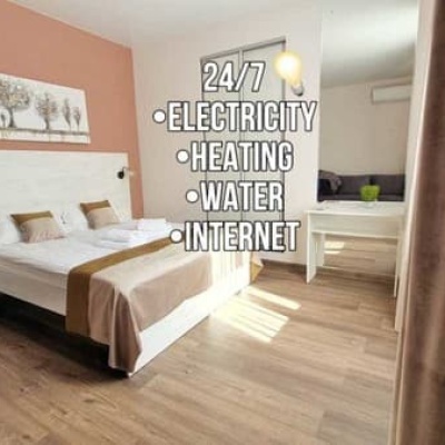 DeMar Apart Zamknena