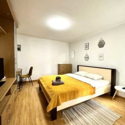 Romantic Apartments Лесі Українки, 25