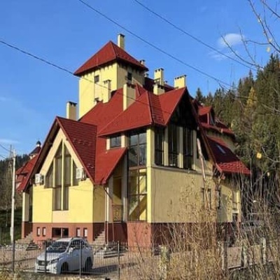 Столиця