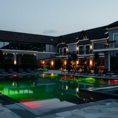 Underhill Resort & Spa Hotel