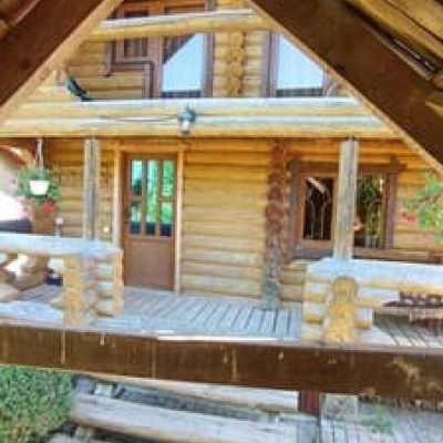 Затишний будиночок