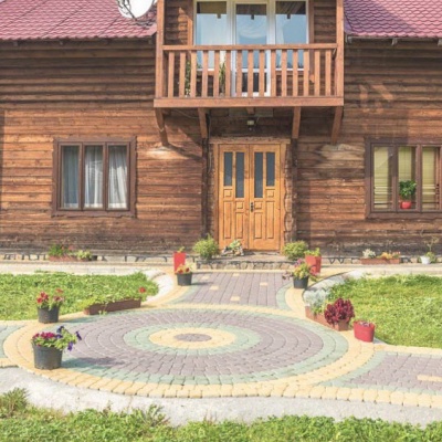 Homestead 'Deryv'yana Khata' Verkhovyna