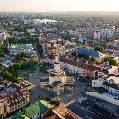 Івано-Франківськ: що подивитися, куди піти та де поїсти