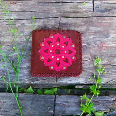 Why it is better to buy a handmade wallet — 2