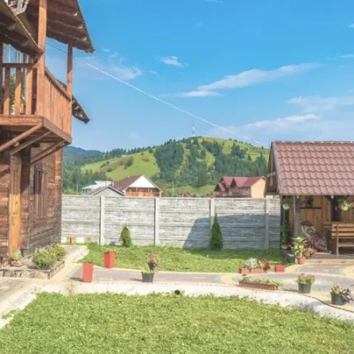 Domek z kominkiem w Werchowynie: 10 ofert w sercu Huculszczyzny na rodzinne lub romantyczne wakacje — 2