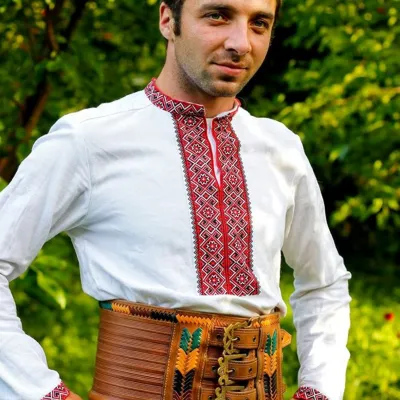 Вишуканий гуцульський черес від косівських майстрів — 3