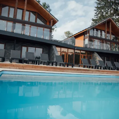 SevenHills Chalet — 5
