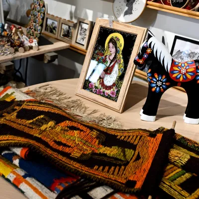 Gazduś gallery, Zakopane: Podhale folk art and handicraft shop — 2